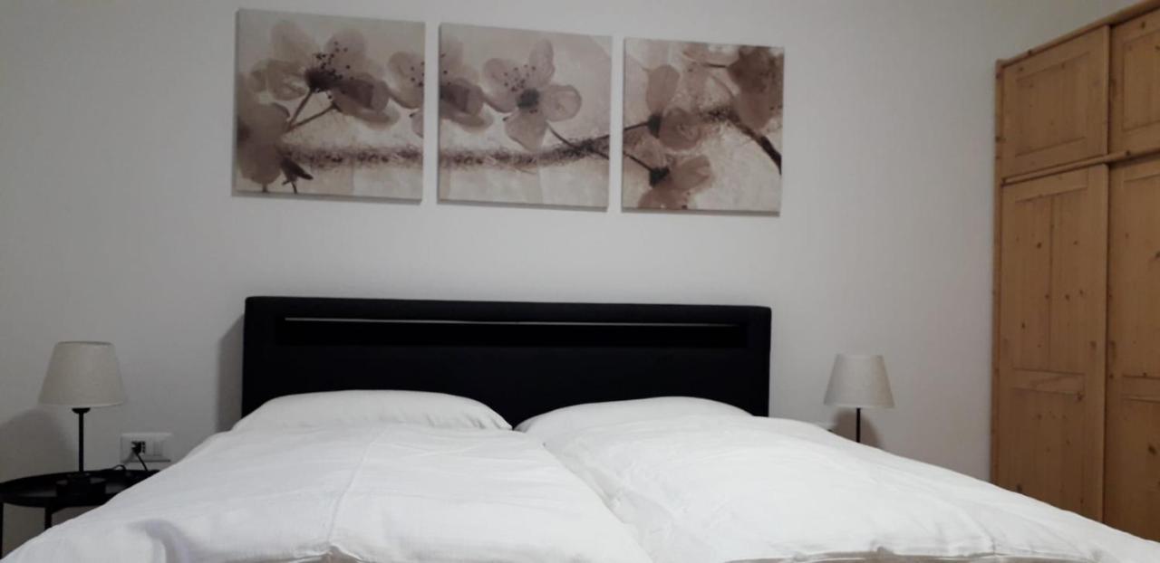 Hagen Apartment *